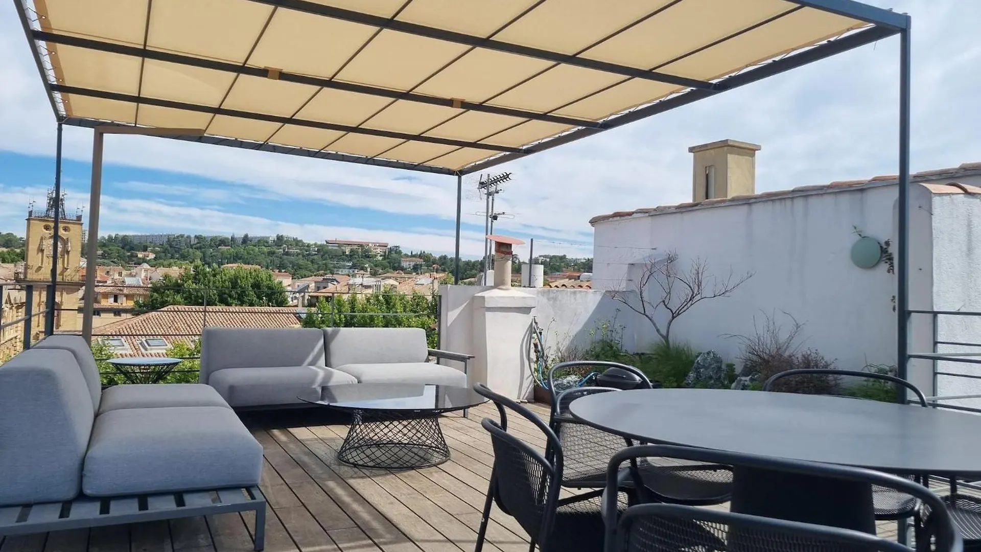 6 Rue Marechal Foch - Luxury Apartment - Terrace Aix-en-Provence France
