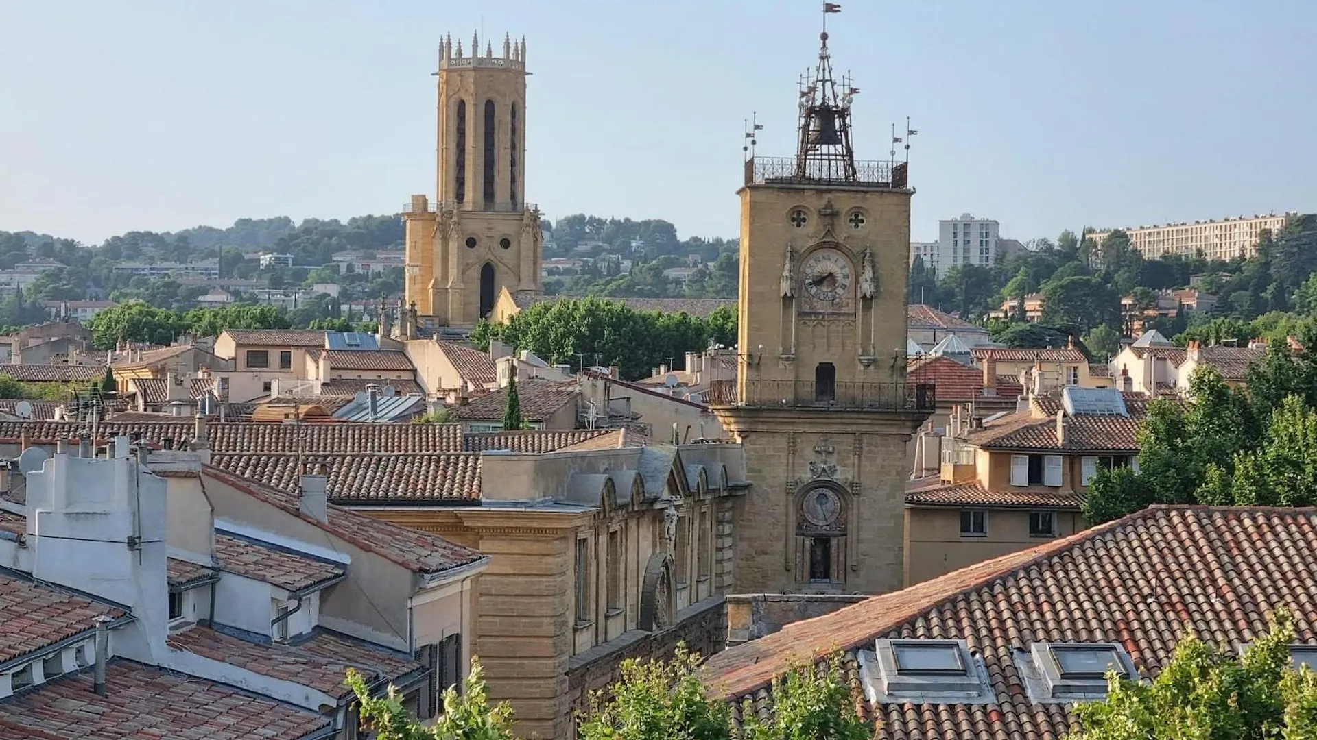 6 Rue Marechal Foch - Luxury Apartment - Terrace Aix-en-Provence